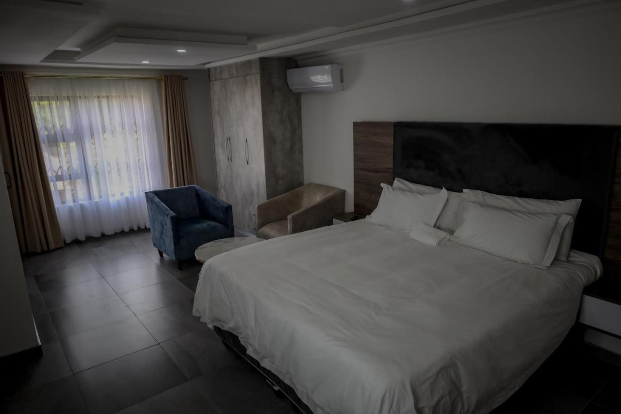El Infinito Lifestyle Hotel Kempton Park Exterior foto