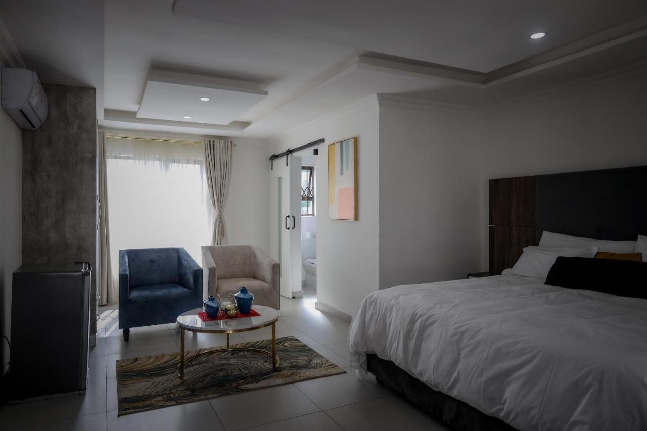 El Infinito Lifestyle Hotel Kempton Park Exterior foto